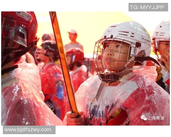 上海攀岩队在世界滑板锦标赛中的团队协作表现分析与点评 上海攀岩队在世界滑板锦标赛中的团队协作表现分析与点评